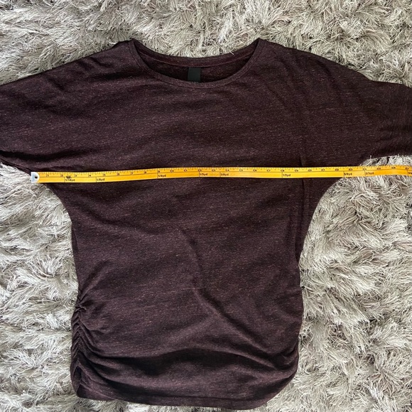 Obey women burgundy tone on tone long sleeve pullover sweater. Size M. Used. - Picture 4 of 9
